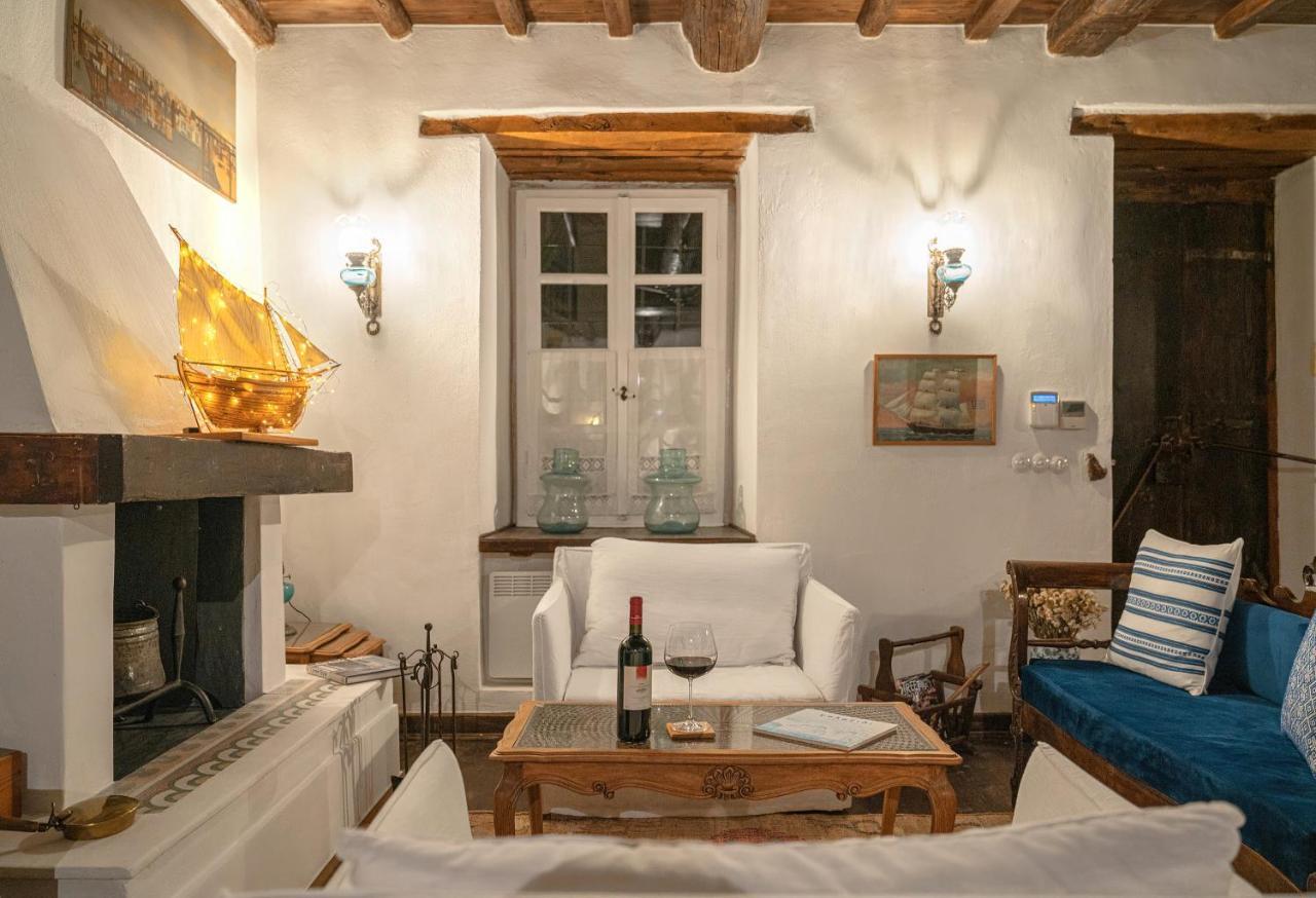 The 1813 Painter'S Villa By Neuvel Γαλαξίδι Εξωτερικό φωτογραφία